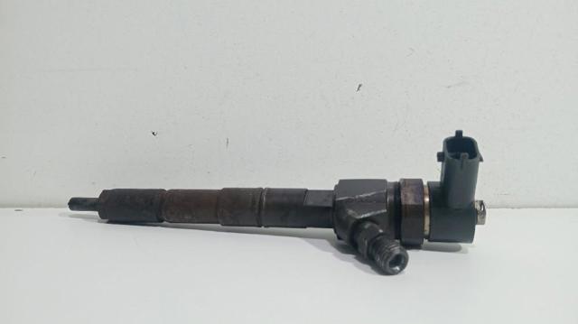 Wtryskiwacz paliwa 0445110327 OPEL