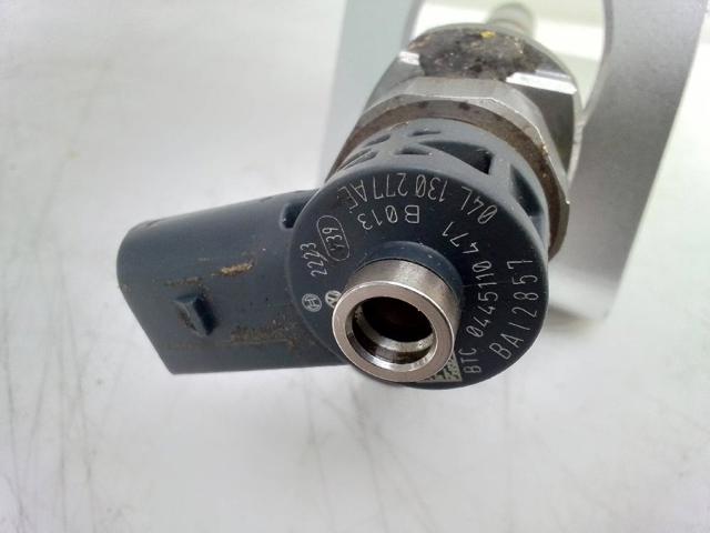 Wtryskiwacz paliwa 0445110471 VAG