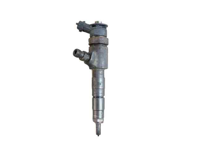 Wtryskiwacz paliwa 0445110566 PEUGEOT