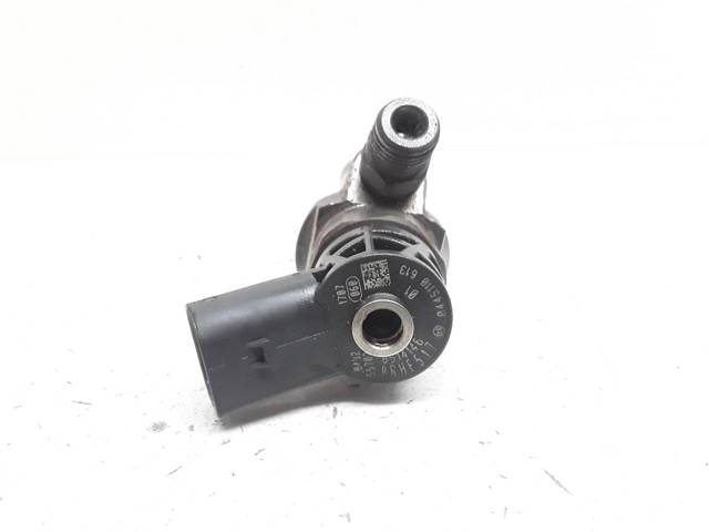 Wtryskiwacz paliwa 0445110613 TOYOTA