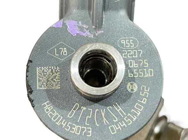 Wtryskiwacz paliwa 0445110652 RENAULT