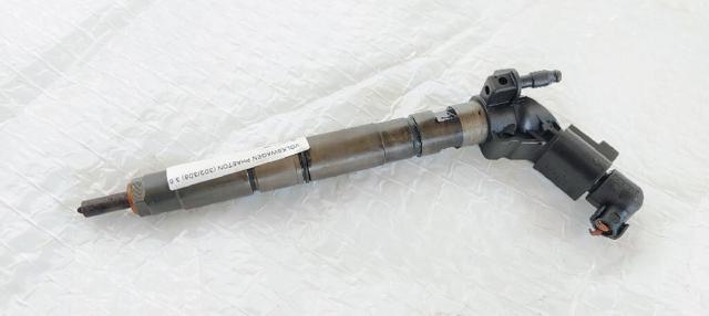 Wtryskiwacz paliwa 0445115037 VAG