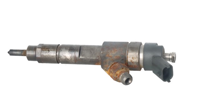 Wtryskiwacz paliwa 0445120002 IVECO