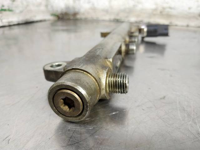 0445214015 Renault (RVI)