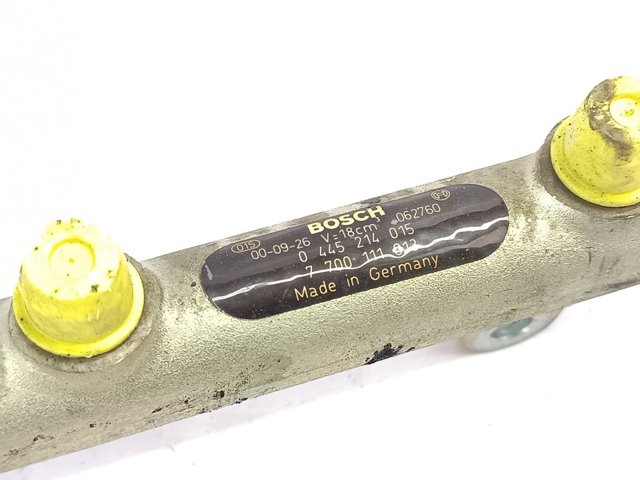 Czujnik ciśnienia paliwa 0445214015 RENAULT