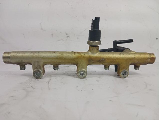 Rozdzielacz paliwa 0445214019 PEUGEOT