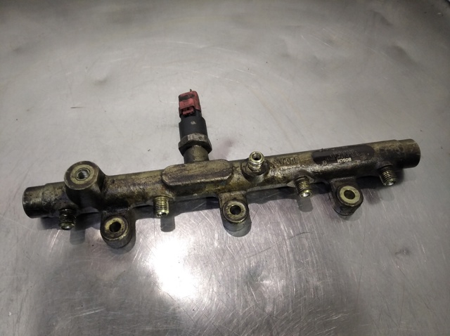 Rozdzielacz paliwa 0445214019 PEUGEOT