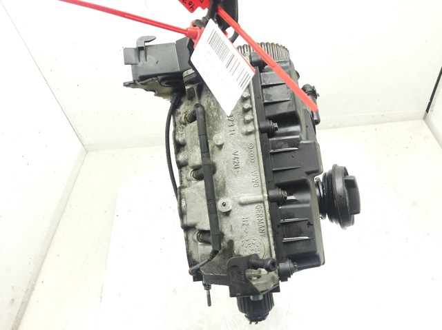 Głowica cylindrów 045103373H VAG