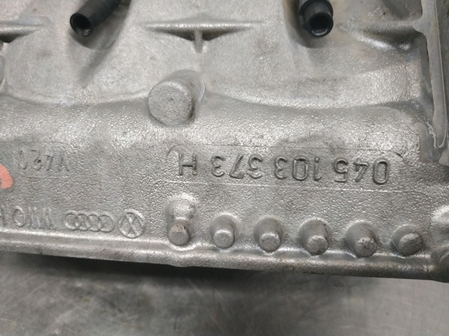 Głowica cylindrów 045103373H VAG