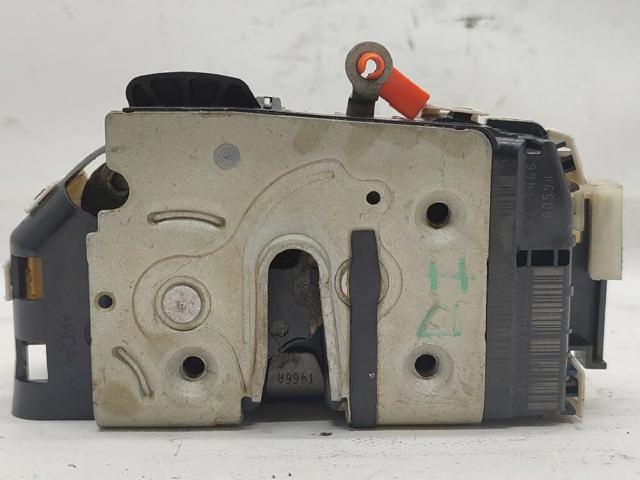 Zamek drzwi przednich lewych 04589409AA CHRYSLER