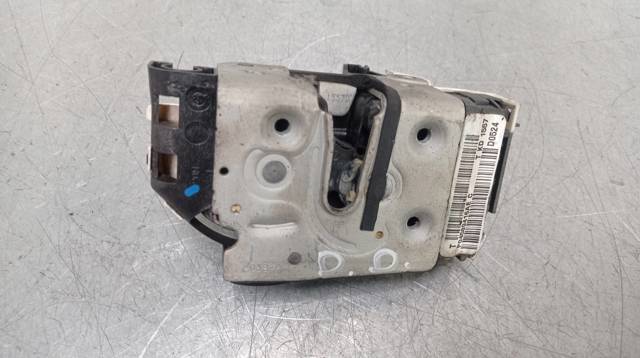 Zamek drzwi przednich prawych 04589416AE CHRYSLER