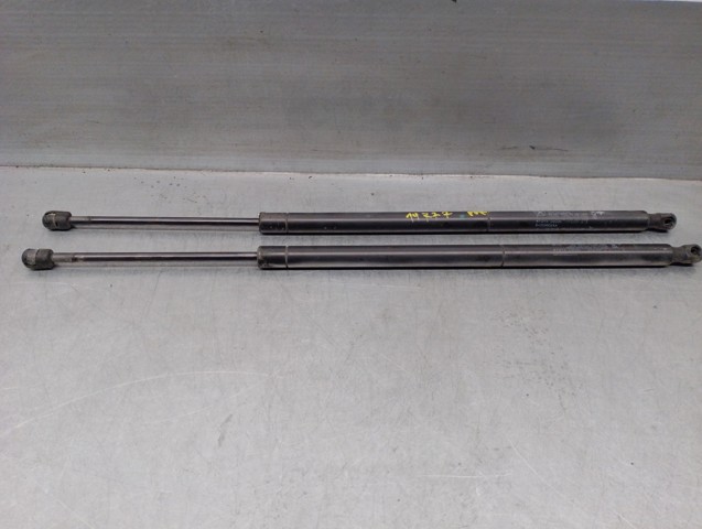 Amortyzator klapy bagażnika (3/5 drzwi-tylnych) 04589502AA CHRYSLER