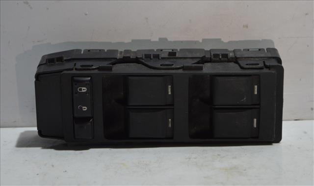 04602781AA Chrysler
