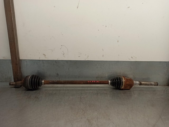 Półoś napędowa przednia prawa 04641884AB CHRYSLER