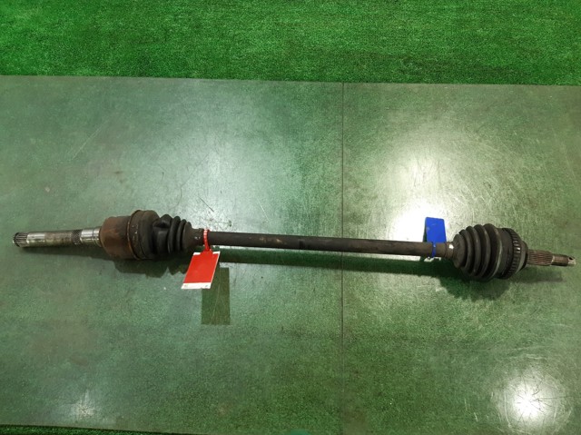 Półoś napędowa przednia prawa 04641884AE CHRYSLER