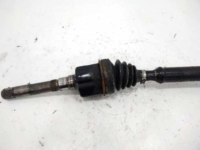 Półoś napędowa przednia prawa 04641884AE CHRYSLER