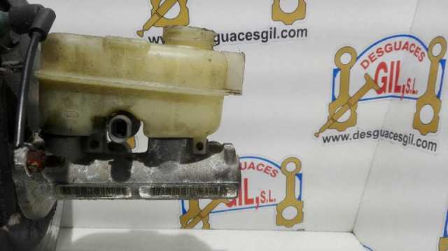 Główny cylinder hamulców Chrysler Voyager