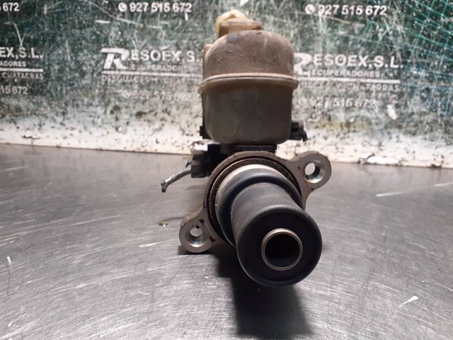 Główny cylinder hamulców Chrysler Voyager