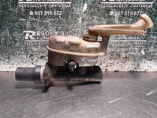 Główny cylinder hamulców Chrysler Voyager