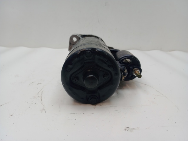 Rozrusznik 046911023B VAG