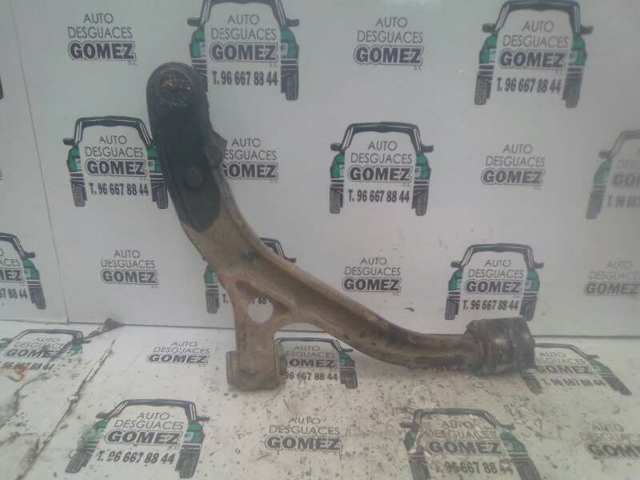 Wahacz zawieszenia przedniego dolny lewy 04694761AC CHRYSLER