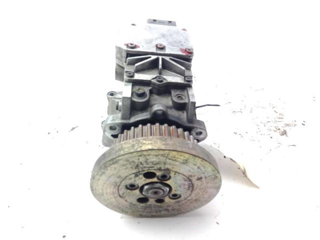 Pompa wtryskowa wysokiego ciśnienia Volkswagen Passat 3B3