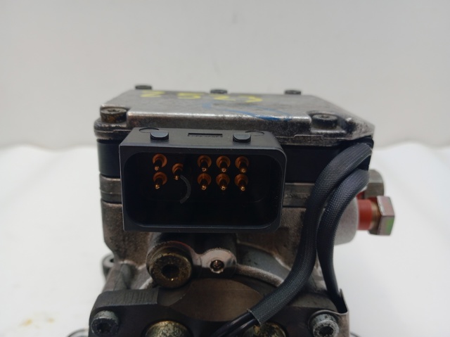 Pompa wtryskowa wysokiego ciśnienia Audi A6 4BH