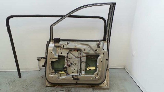 Drzwi przednie prawe Dodge Caravan NS