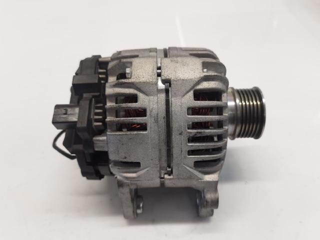 047903015QX VAG