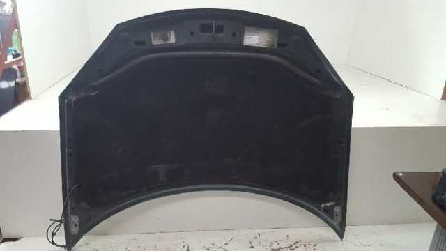 Maska silnika Dodge Stratus 2