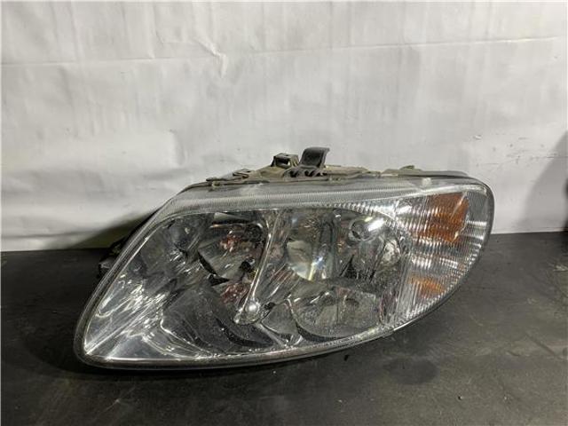 Reflektor lewy 04857703AB CHRYSLER