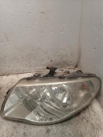Reflektor lewy 04857831AC CHRYSLER