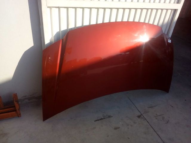 Maska silnika 04860455AG CHRYSLER