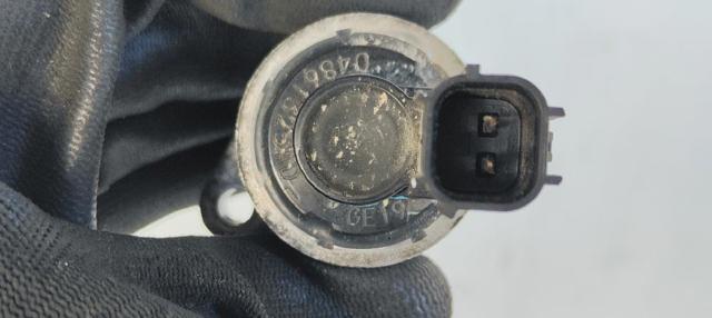 Regulator biegu jałowego Dodge Stratus 2