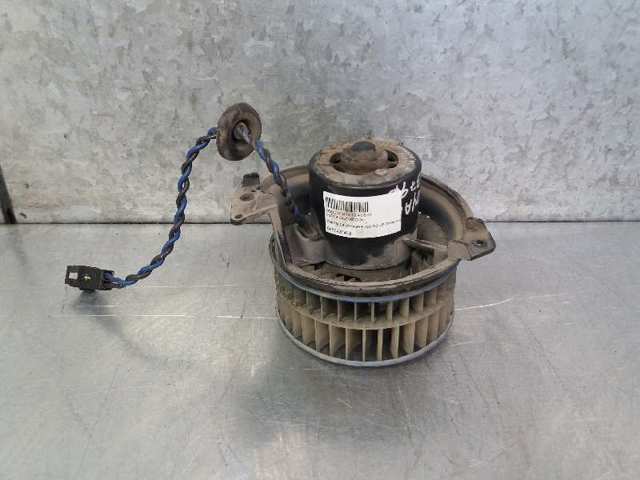 Silniczek wentylatora nagrzewnicy (ogrzewacza wnętrza) 04874204AB CHRYSLER