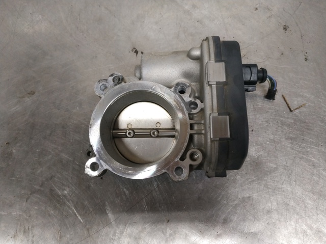 Przepustnica, komplet 04E133062Q VAG