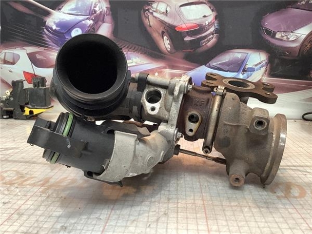 Turbina 04E145713Q VAG
