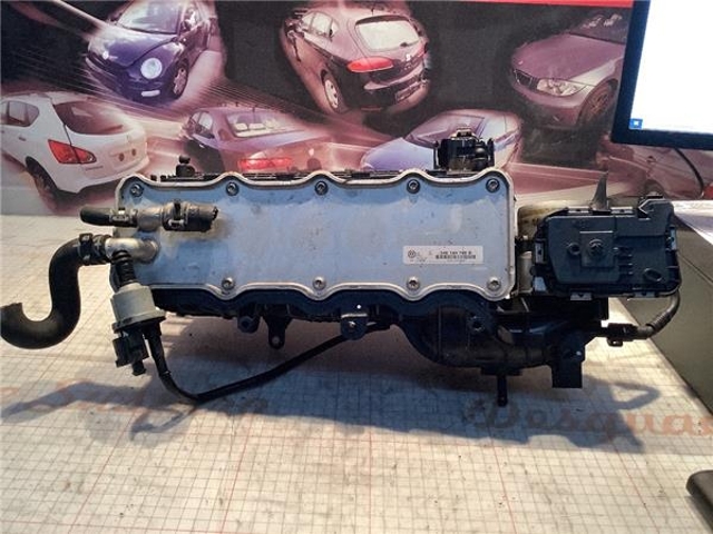 Chłodnica intercoolera 04E145749B VAG