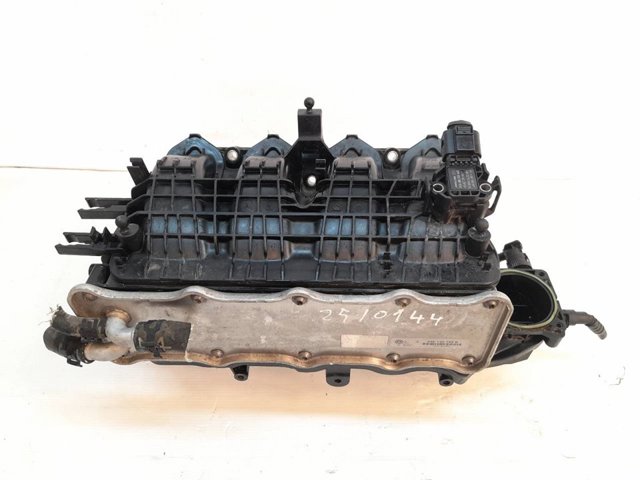 Chłodnica intercoolera 04E145749B VAG