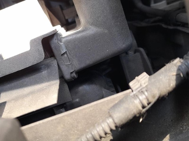 Chłodnica intercoolera 04E145749F VAG