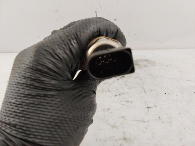 04L089G VAG