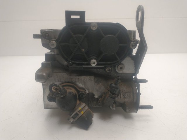 Głowica cylindrów Volkswagen Passat 3G2, CB2