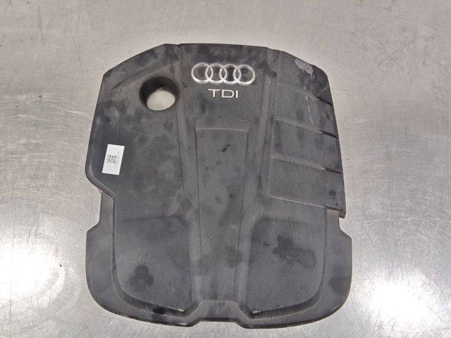 Kupić Pokrywa silnika dekoracyjna Audi A5  F5A, F5F w dobrej cenie