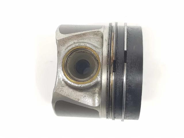 Tłok, komplet do jednego cylindru, STD 04L107065A VAG