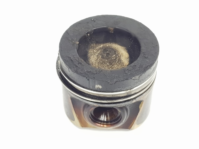 Tłok, komplet do jednego cylindru, STD 04L107065A VAG