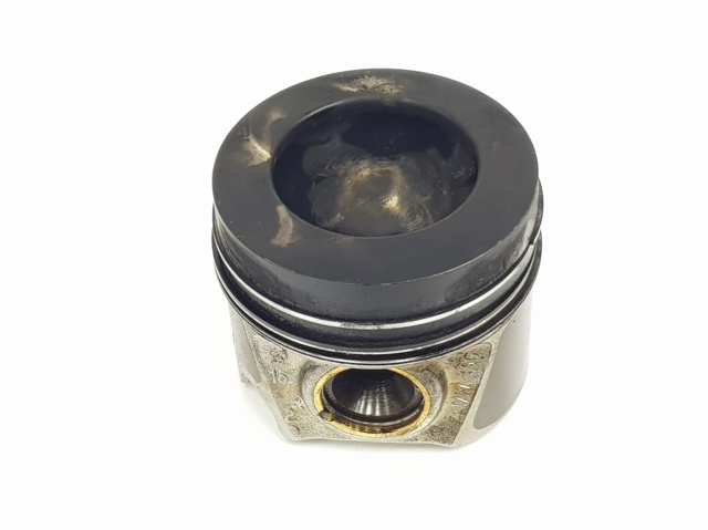 Tłok, komplet do jednego cylindru, STD 04L107065A VAG