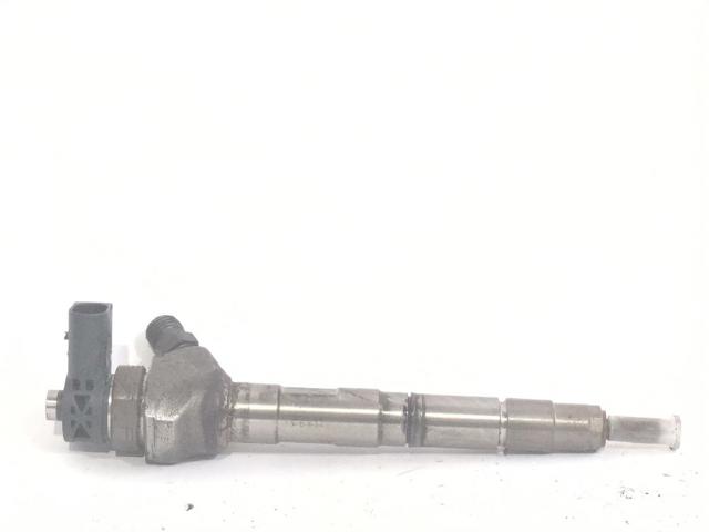 Wtryskiwacz paliwa 04L130277AC VAG