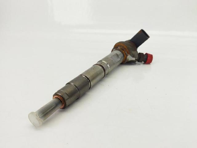 Wtryskiwacz paliwa 04L130277AC VAG