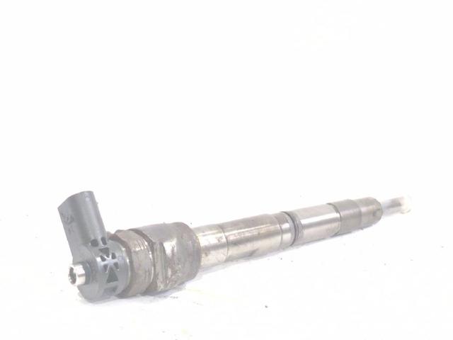 Wtryskiwacz paliwa 04L130277AC VAG