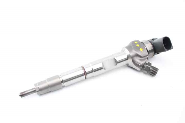 Wtryskiwacz paliwa 04L130277AC VAG